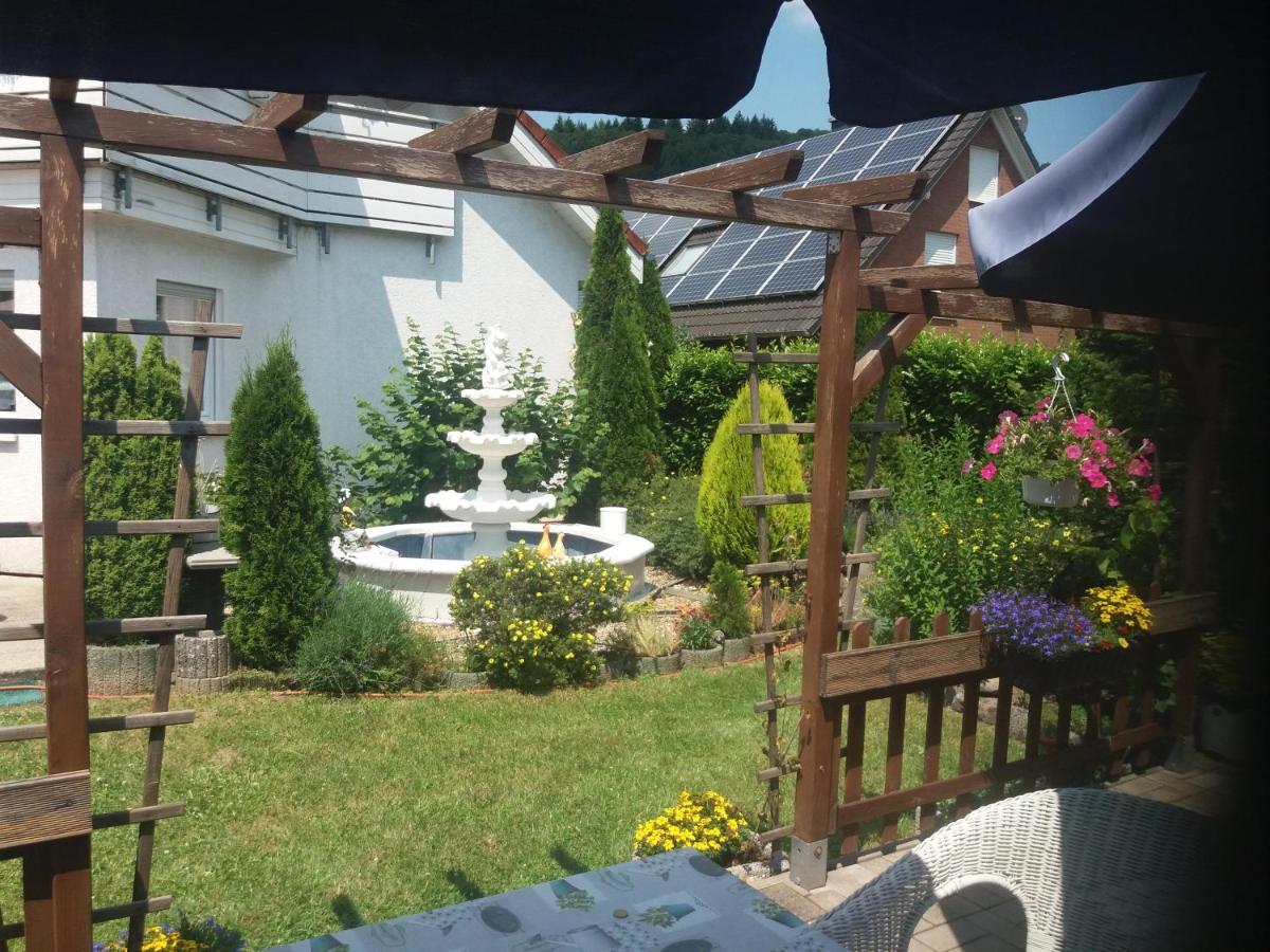 Ferienwohnung Im Bungert Merzig Buitenkant foto